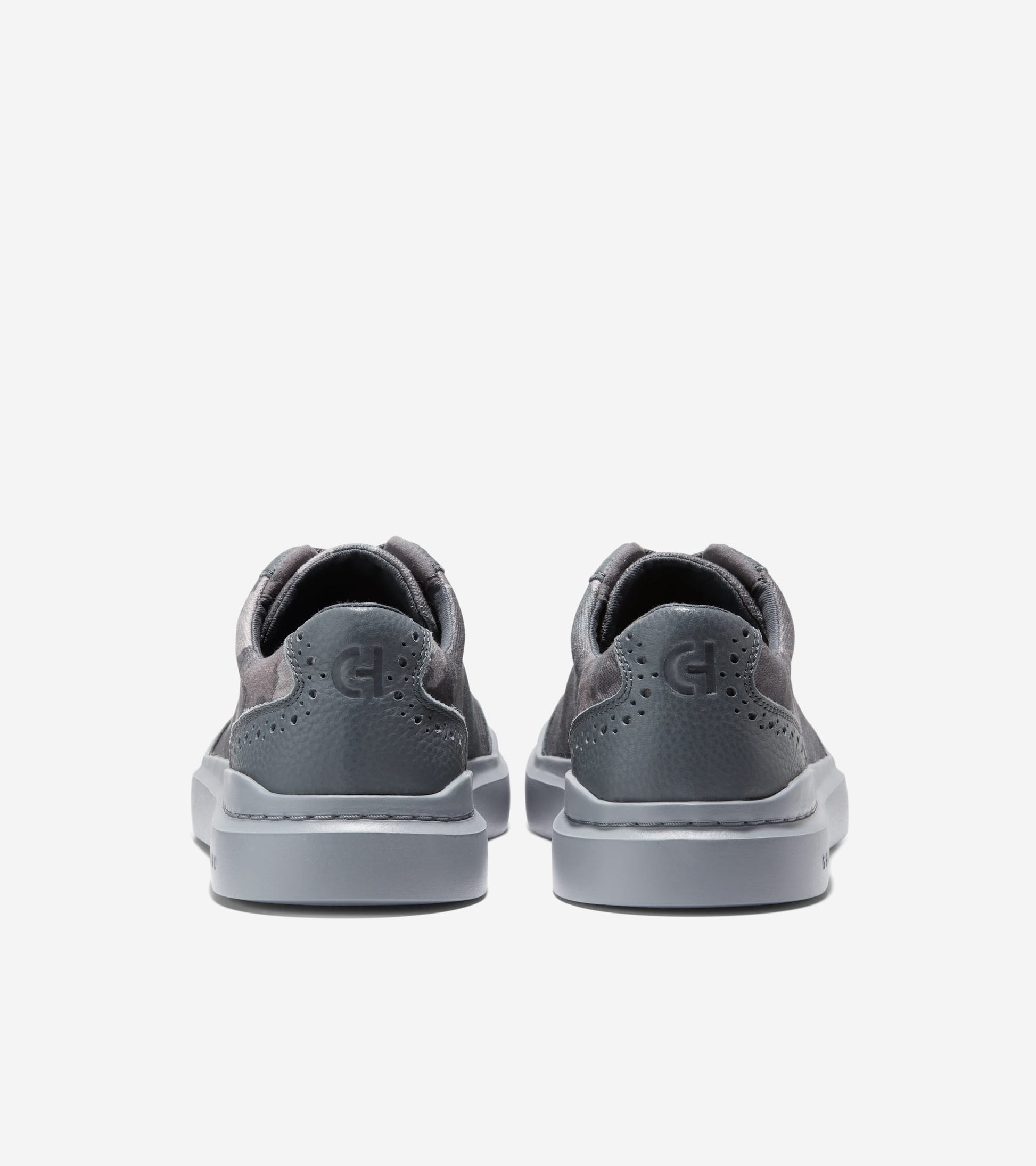 C37439:TURBULENCE CAMO/HARBOR MIST