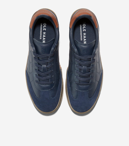 C38051:NAVY/CH BRITISH TAN/GUM