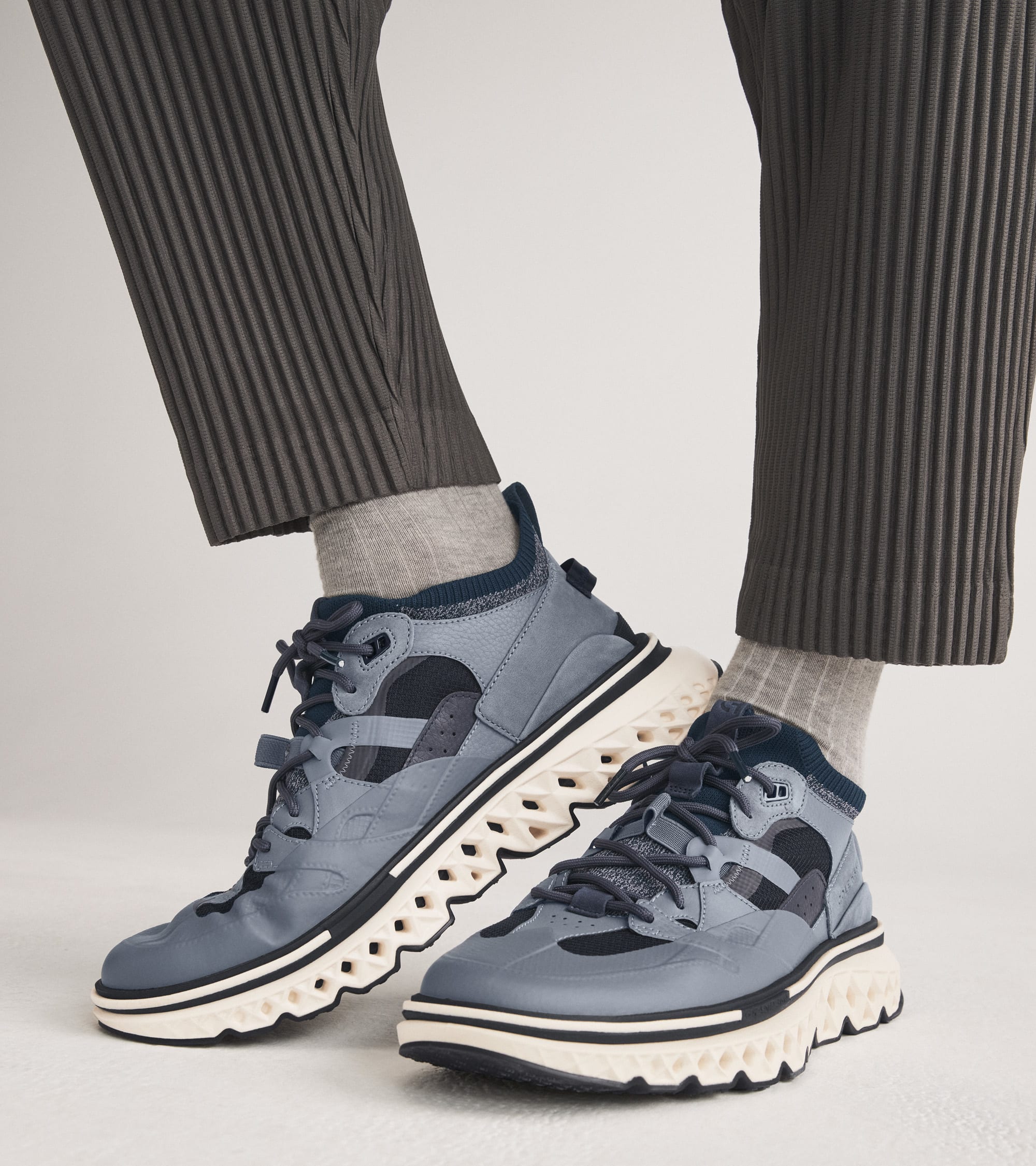 激レアG-RAP Casual-One Walking the Earth 激レアG-RAP Casual-One Walking the Earthの通販はau PAY マーケット