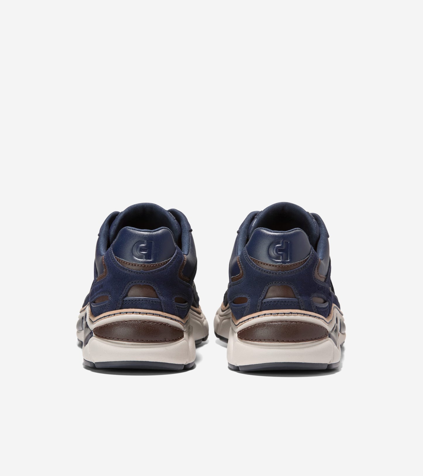 C41213:CH MIDNIGHT MOON / CH MADEIRA / DOVE