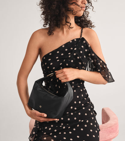 U06749:BLACK:0000