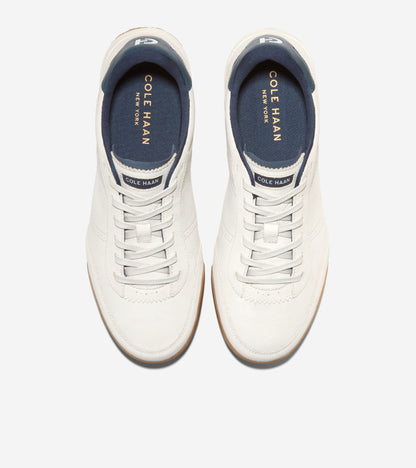 C43724:IVORY NUBUCK / SILVER BIRCH / NAVY BLAZER