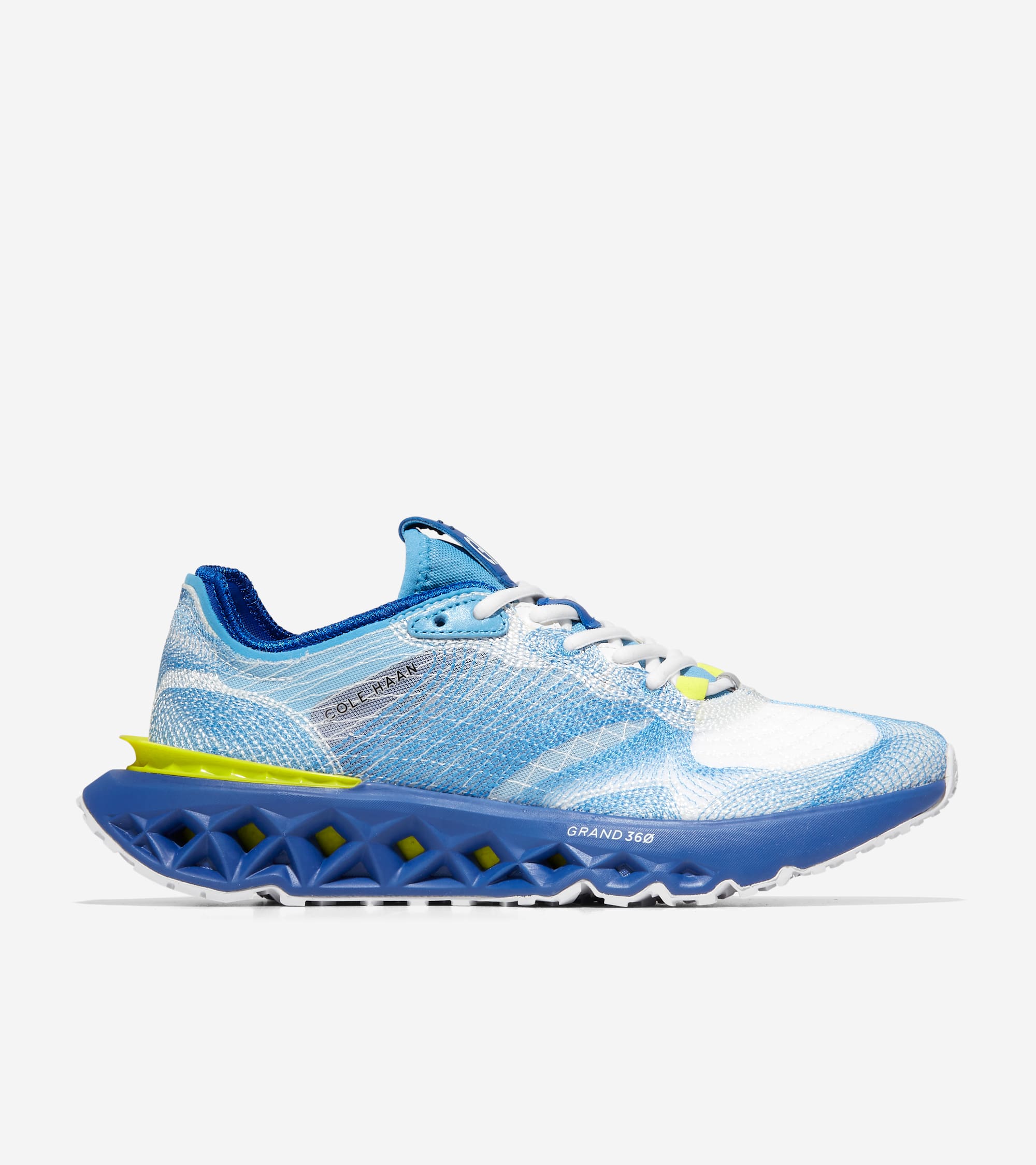 3ムーン③ Men's ZERØGRAND Outpace 3 Running Shoe – Cole Haan Panama