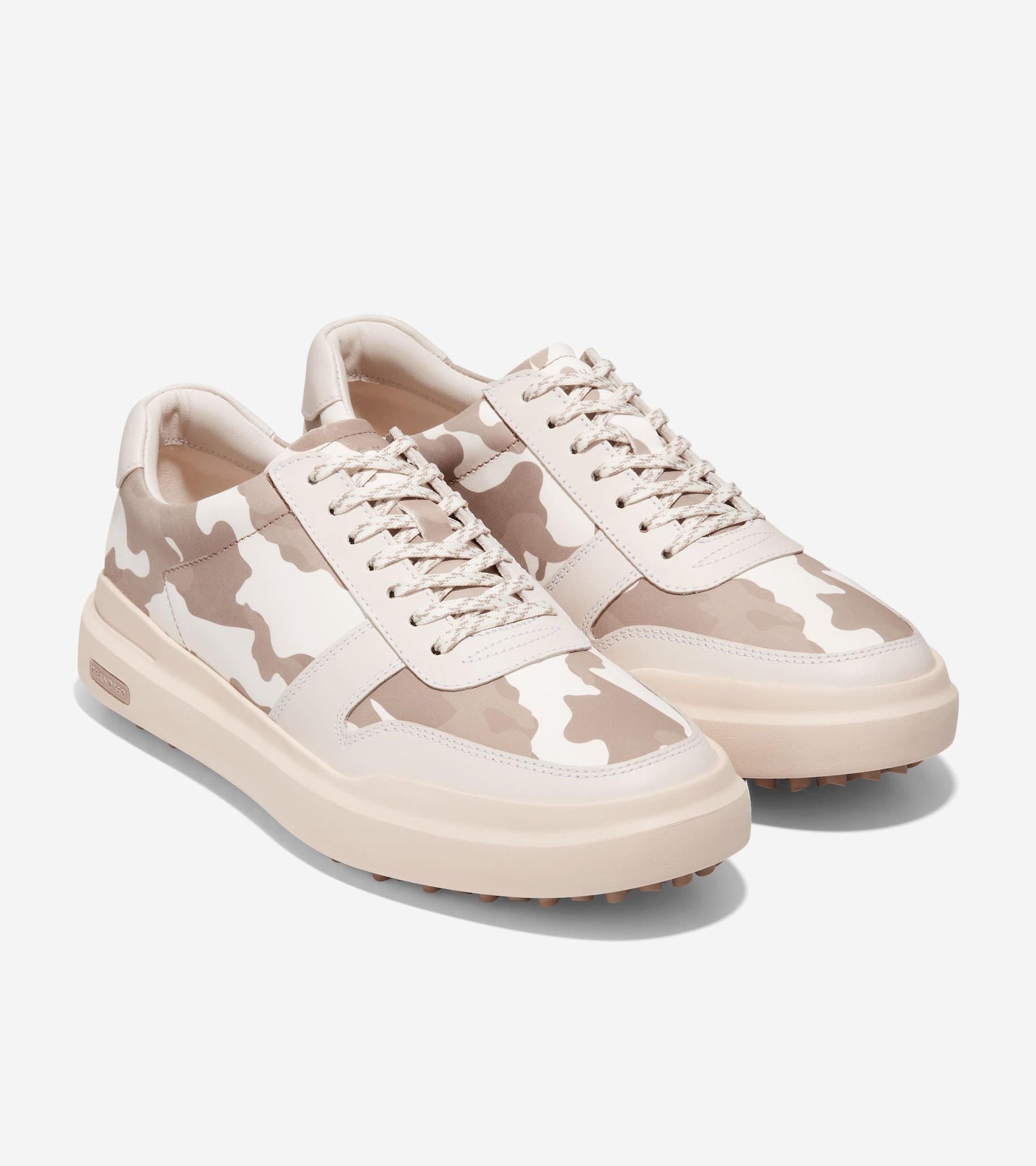 C36401:WOODLAND PRINT IVORY/MORTAR/DUNE