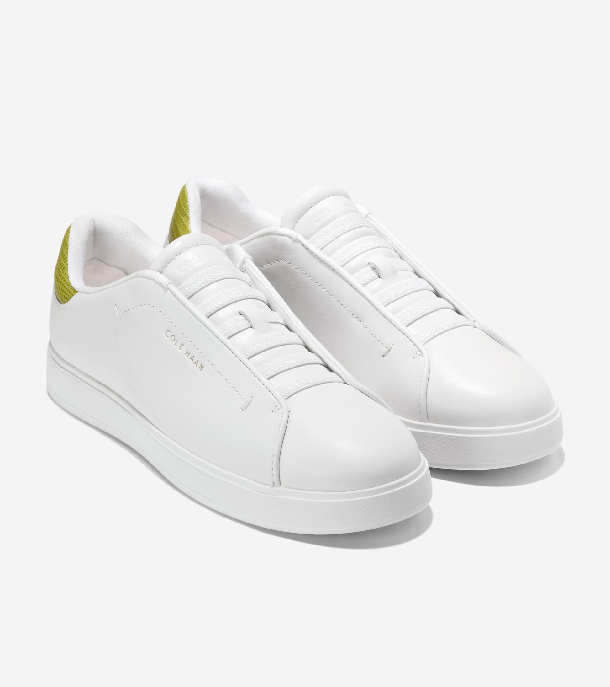 W34382:WHITE LTR/SWEET PEA LIZ PRT LTR